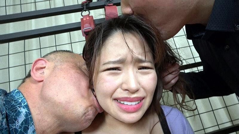 Cuck NEO-777 Rika Tsubaki Who Wants To Lick Her Hair And Face Outdoors - 1