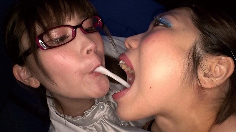 Wet And Wild Lesbians Gargling And Gulping Down Huge Amounts Of Spit And Saliva - 1