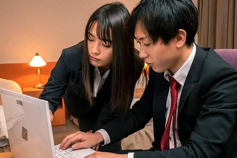 Female Boss Made To Share A Room With Her Hung Subordinate On A Business Trip - The Company Has To Cut Costs Somewhere Ai Mukai - 1