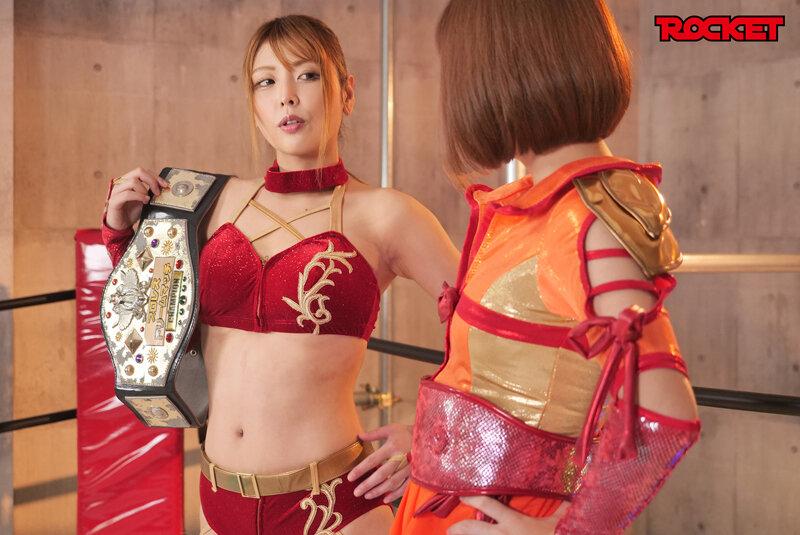 Big Ass Girls Pro Wrestlers Mamiya vs. Akane Best of Three Lesbian Pro Wrestling - 1