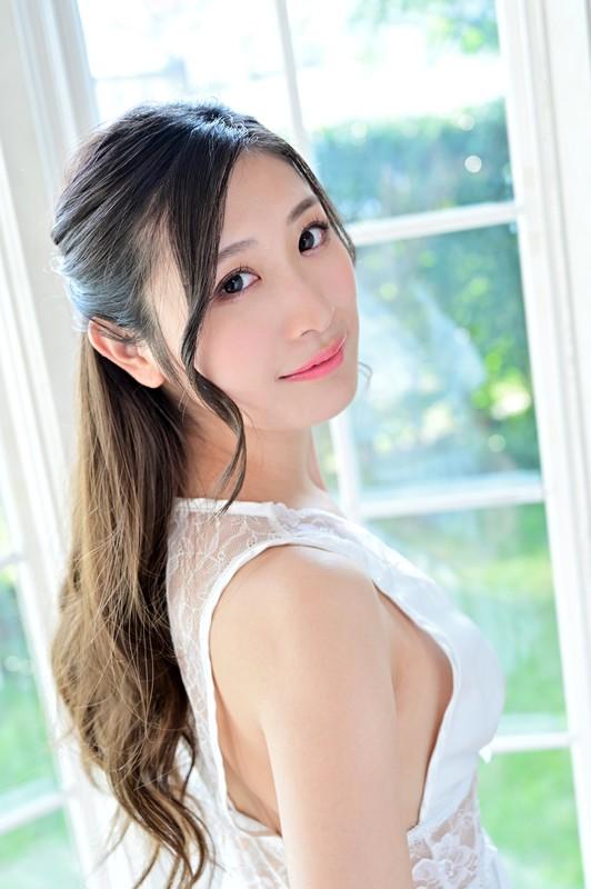 Akasaka Working Girl Dental Assistant Non-Nude Erotica! Uji Hitomi Hara - 2
