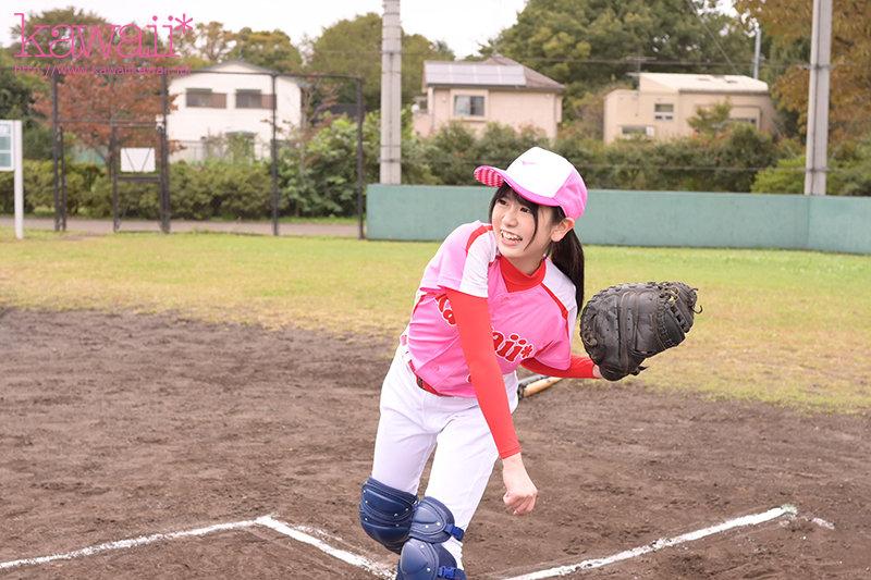 Squirters CAWD-336 Baseball Fanatic Azusa Shinonome Makes Her Adrenaline Pumping First Plate Appearance In The AV World Porra - 1