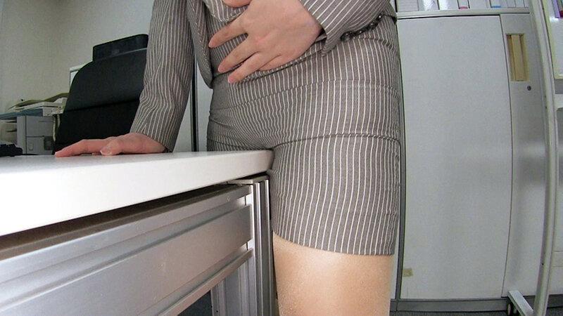 Fantasy Of Sexy Office Ladies In Tight Skirts. Ten Skirts, 12 Cumshots. Naughty Office Ladies Who Show Their Asses At The Back Of A Tight Skirt Even At Work. - 2