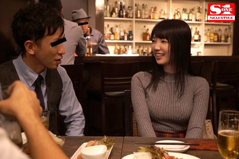 A Peeping Real Document! This Handsome Picking Up Girls Expert Filmed Koharu Suzuki In Her Private Moments For 27 Days By Pretending To Be A Magazine Editor, And Tricked Her Into Sex, And We Captured It All On Video For You - 1