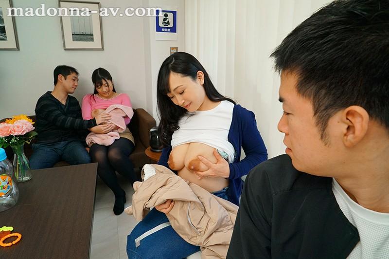 Babysitter JUL-515 Im A New Dad And I Was Seduced By A Breastfeeding Mother In The Nursing Room Hinami Narusawa Cum - 1