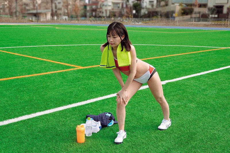 PlanetRomeo XRL-042 Athletics Japan Hands Women s 5000m Final 2nd Place AV Appearance Gritona - 1