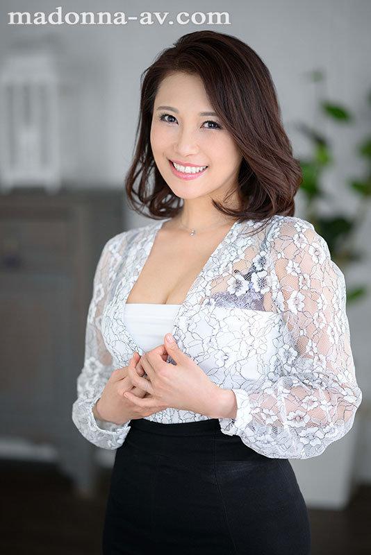 3way JUL-993 Beauty knowledge sex All High Specs Former International Cabin Attendant Married Woman Yuka Tada 42 Years Old AV DEBUT OnOff - 1