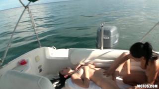 TubeGals Boats 'n' Hoes: Daisy Haze & Jasmine Caro Teen...