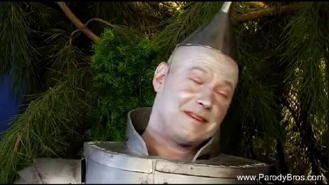 Dorothy Fucks Wizard of Oz Parody - 2