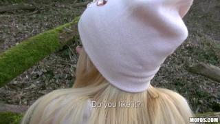 American Hot Blonde Enjoys Big Dick in the Woods Nurumassage