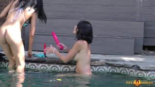 Porno Shy Love goes Lesbian with Girlfriend Heather Vahn at the Pool Stream
