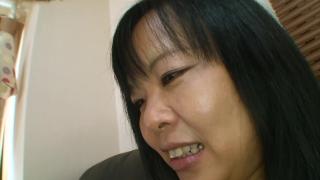 Women Sucking Sweet Japanese Cougar Squeals as she Enjoys getting Fucked Teensnow