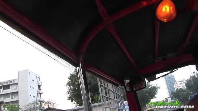 22 Year old Thai Babe Fucked and Creampied by Tourist after TukTuk Ride - 2