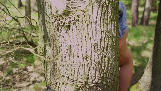 Alexis Crystal Making Crazy Cosplay Erotica in the Woods - XCZECH.com - 2