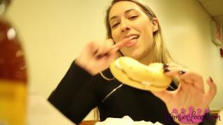 Shower Teen Kimber Lee Spends Day in NYC with BF then Blows him for Cum in Mouth! Free Amatuer