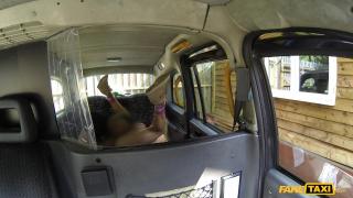 Porno Amateur Fake Taxi - Running for a Shag Fucking Hard