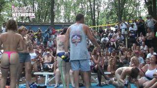 Amatures Gone Wild Amateurs get Totally Naked in Contest at...