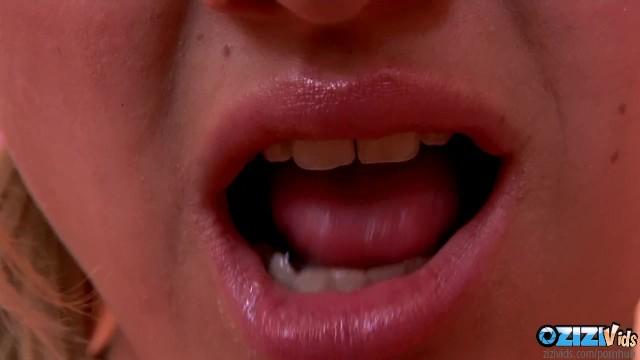 Jane Teases you with her Lips and Tongue - 2
