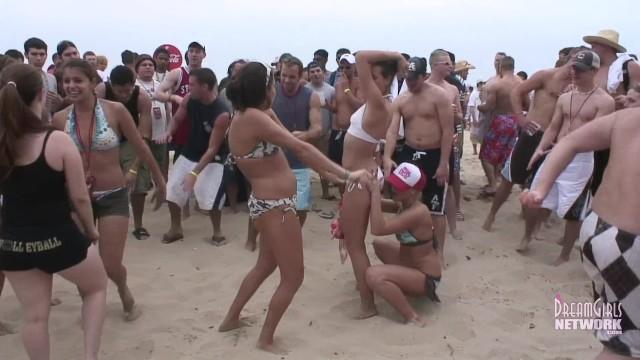 Stepbrother Beach Party Flashing in South Padre Island Teen Porn - 2