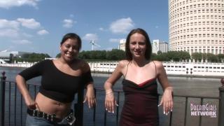 4tube Two Hot Latinas Flashing Downtown in Broad Daylight Por