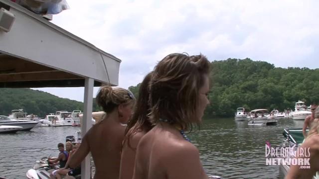 Travesti Four Girls Hang out at Party Topless on a Houseboat Porn Jizz