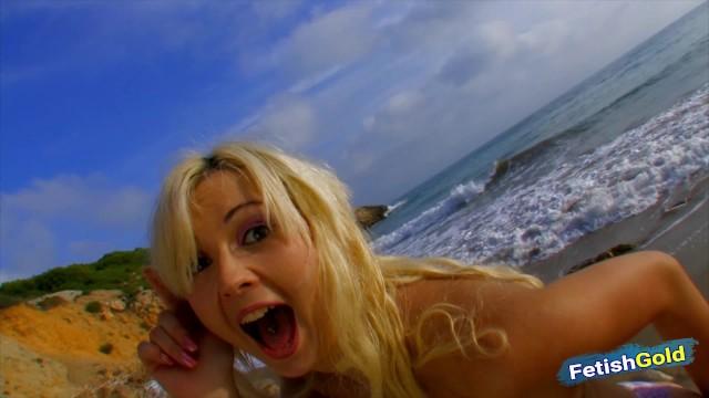 Busty Blonde Teen Gets all Holes Fucked by Lost Tourist on the Beach - 2