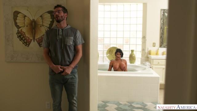 Naughty America - August Taylor Fucking in the Bathroom with her Big Ass - 1