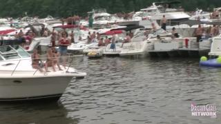 3MOVS Cell Phone Video of Wild Party Girls Naked Lake of the Ozarks Fucked Hard