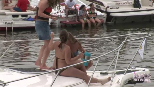 Cell Phone Video of Wild Party Girls Naked Lake of the Ozarks - 1