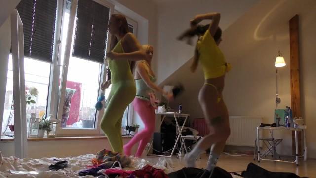 Pillow Fight Sexy Teens at Home two Czech one Italian Teens Wild Party - 1