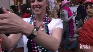 Naija Big Ass Titties get Flashed for Beads at Mardi Gras RandomChat