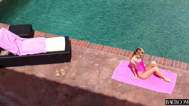 Novinha Petite Teen Arya Fae Fucked by her Monster Cock Roomie Outdoors by the Pool Curvy