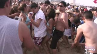 Old Hot College Coeds Flash Perfect Tits for Beads on the Beach Bangbros