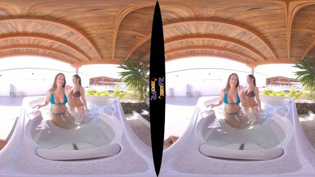 FutaToon 3D VR Hot Tub Fun with Topless Teen Girls Amelia & Jane Peituda