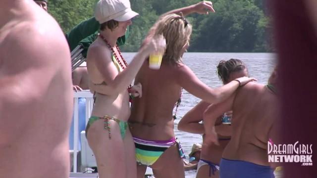 Pack Wives, Girlfriends, Sisters, & Mom's all Party Naked Lake of the Ozarks Perfect - 1