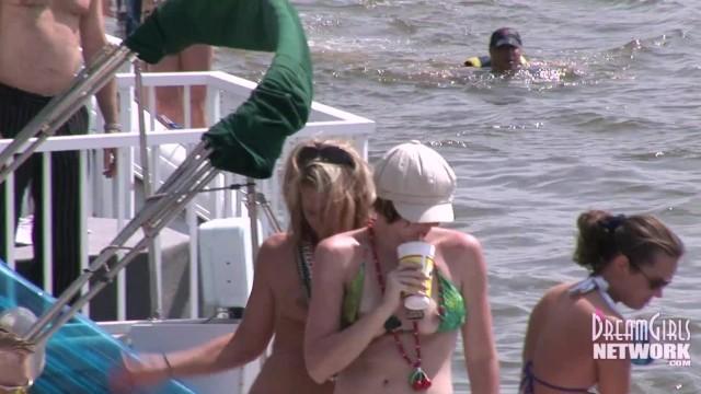 OmgISquirted Wives, Girlfriends, Sisters, & Mom's all Party Naked Lake of the Ozarks Strap On