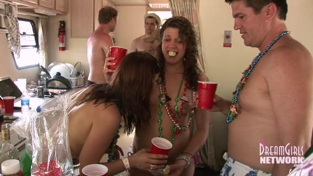 Chicks Hanging out Naked during Houseboat Party - 1