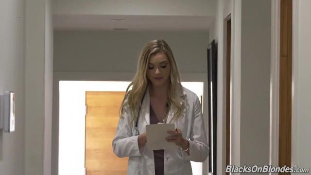 Dr. Anny Aurora Gets Ass Fucked by her Patient and his Friend - 2