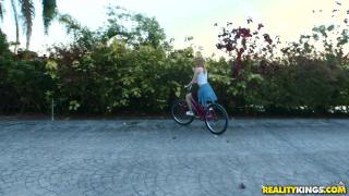 HomeMoviesTube Realitykings-Victoria was looking for more to Ride than her Bicycle RawTube