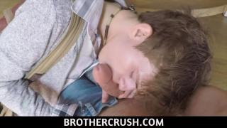 javx Stepbrother Crush-Boy Sucks Older Stepbrother’s Fat Cock for a Ride Animated
