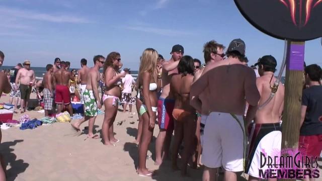 Innocent College Girls Show Huge Tits for Beads at a Beach Party - 1