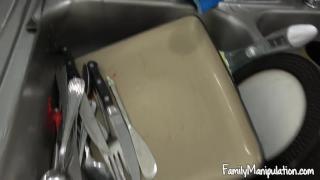 Ceskekundy Bratty Daughter Manipulates Step-Dad by Stripping for him Rough Fucking