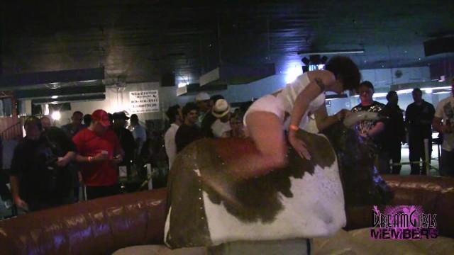 Spy Coeds in Sexy Lingerie Ride the Bull at a Local Bar ChatZozo