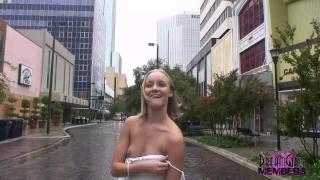 Brazzers Wild Blonde Gets Buck Naked in the Middle of Downtown Tampa xPee