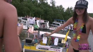 Online Wild College Teens Party Buck Naked at Lake of the Ozarks Siririca