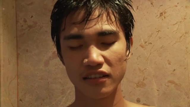 Asian Thai Boys Fuck Bareback in the Toilet - 2