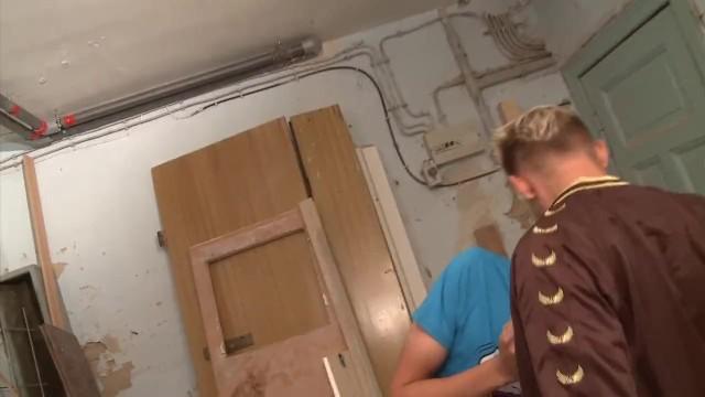 German Couple Fuck and Piss - 1