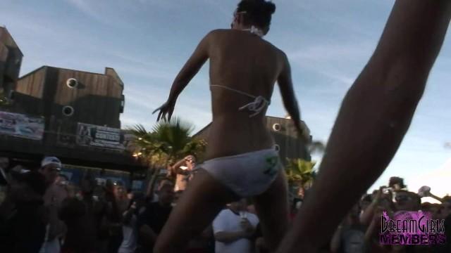 Bald Pussy College Freshmen get Naked in Wild Spring Break Contest Part 1 Asstomouth