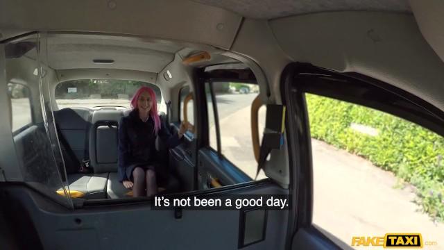 Fake Taxi - Pink-haired Roxy Gave John a Horny Blowjob, then Rimmed his Arse - 2