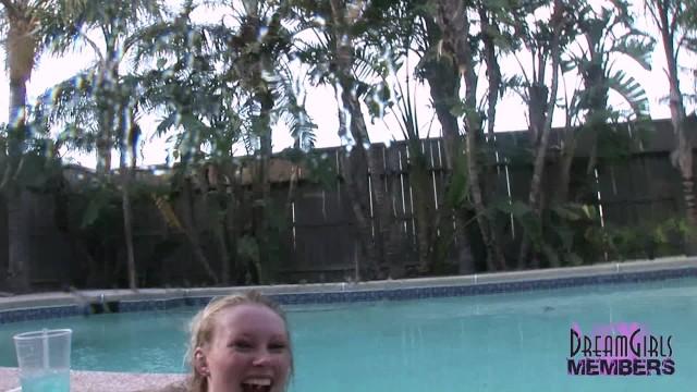 XXX Plus Three Girls I Met at a Beach Party get Naked in my Hot Tub Bitch